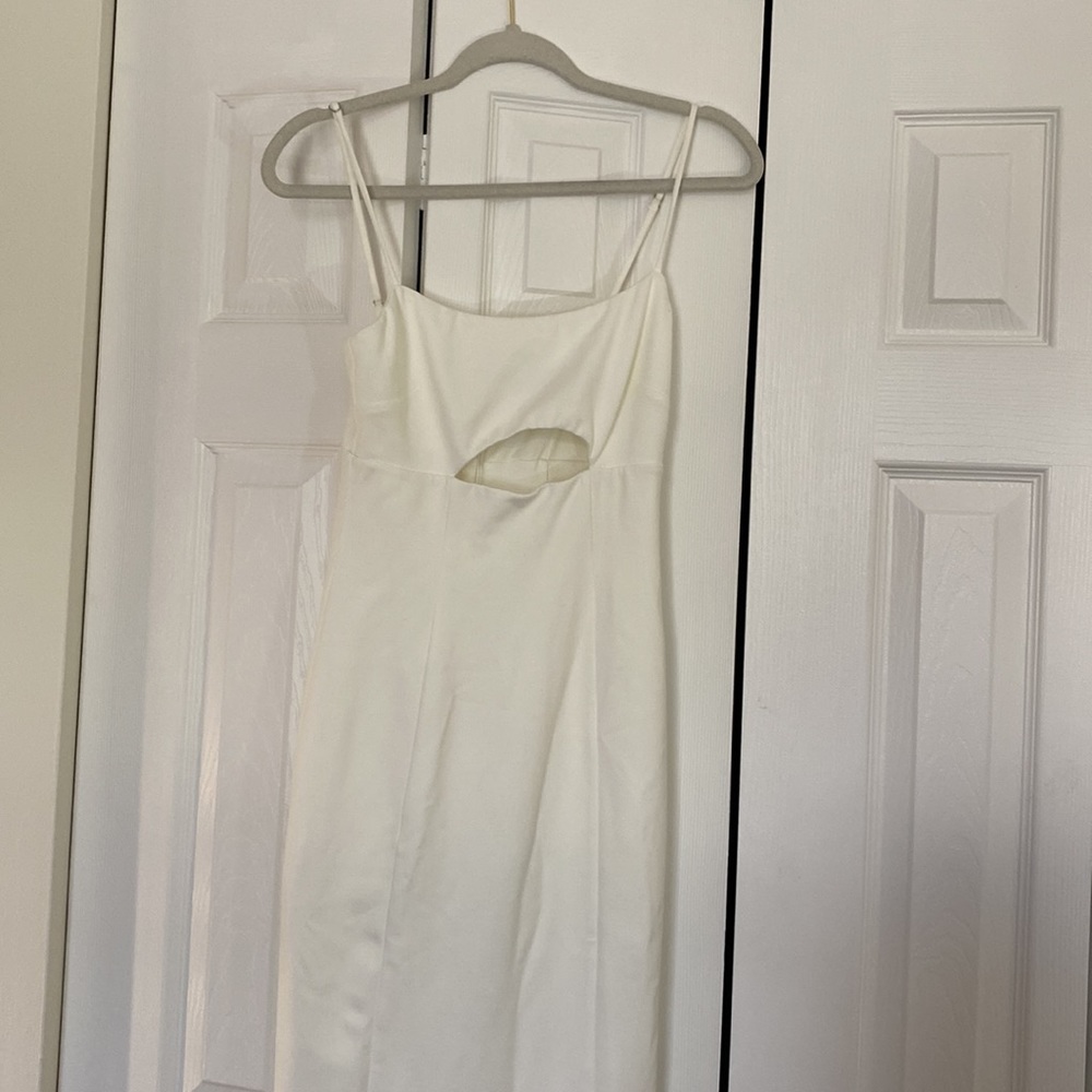 revolve white dress - Picture 5 of 5